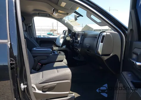 2017 Chevrolet Silverado 1500 1Lt z USA, uszkodzony, nr VIN 3GCPCREC9HG355074